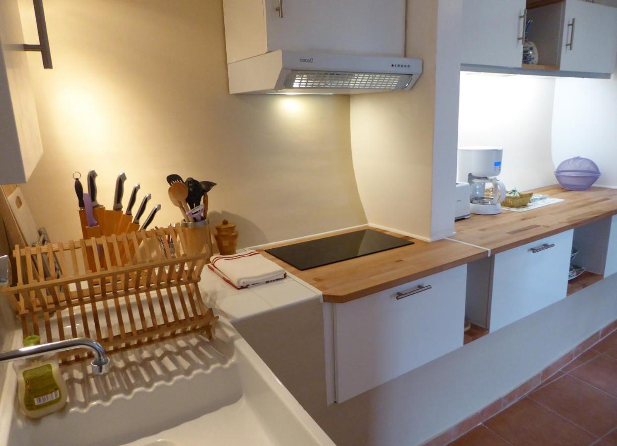Bas De Villa Jardin Plein Sud Proche Mer Clim-Wifi Saint-Mandrier-sur-Mer Exterior foto