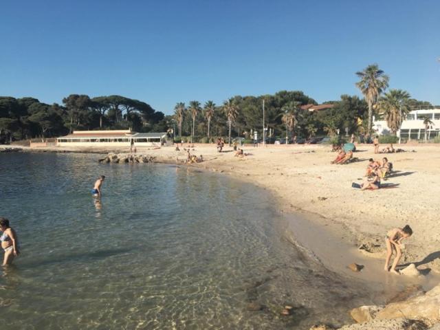 Bas De Villa Jardin Plein Sud Proche Mer Clim-Wifi Saint-Mandrier-sur-Mer Exterior foto